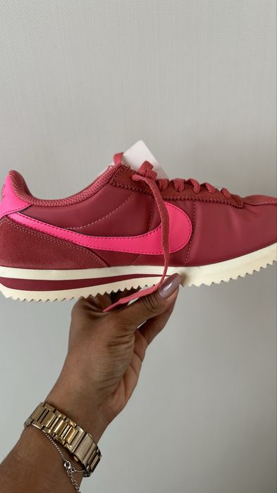 Sapatilhas Nike novas