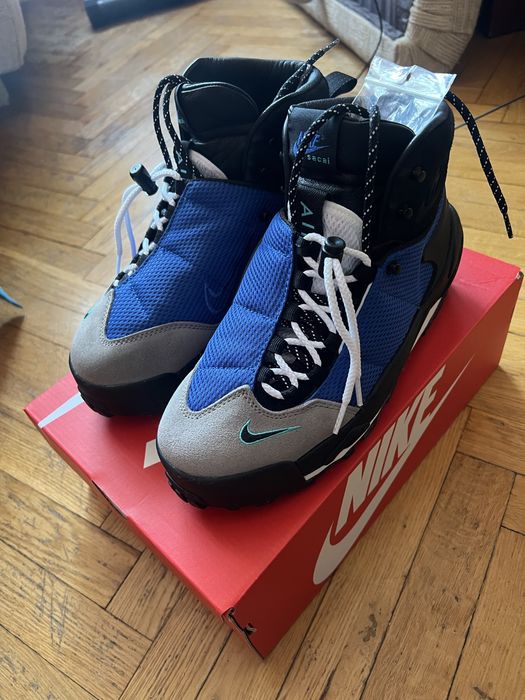 Оригінальні зимові кросівки Nike x Sacai.