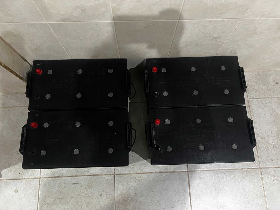 Акумуляторна батарея до інвертора Sonnenschein А512/200А 12V 200A