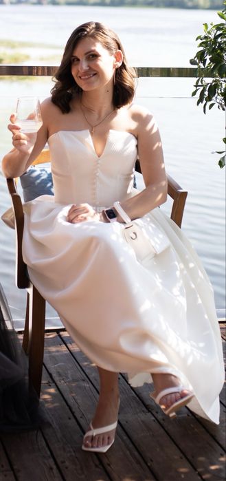 Плаття весільне, святкове, на випускний