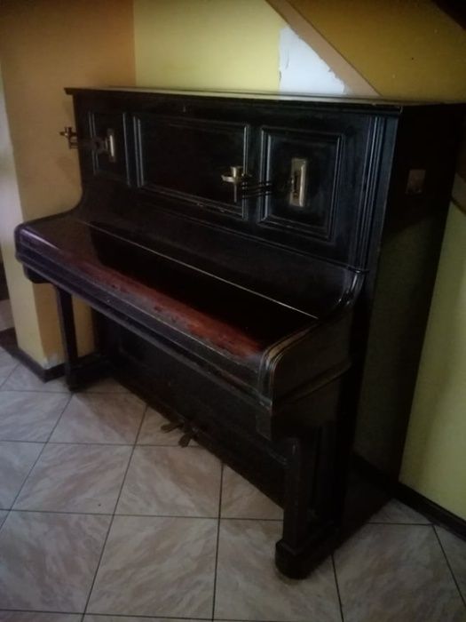 Pianino zabytkowe Breslau