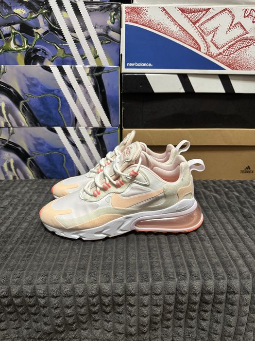 Жіночі кросівки Nike Air Max 270 React 37,5(23,5см) оригінал