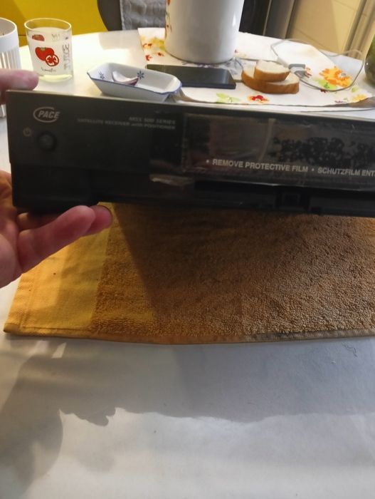 Супутниковий тюнер