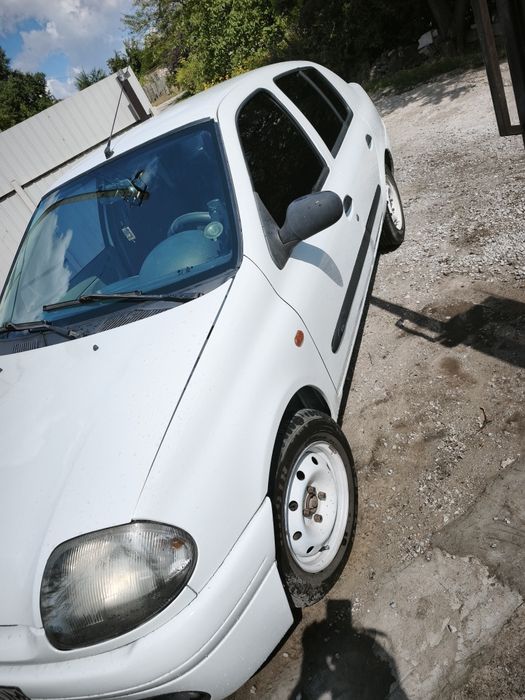 Рено кліо 2 2001