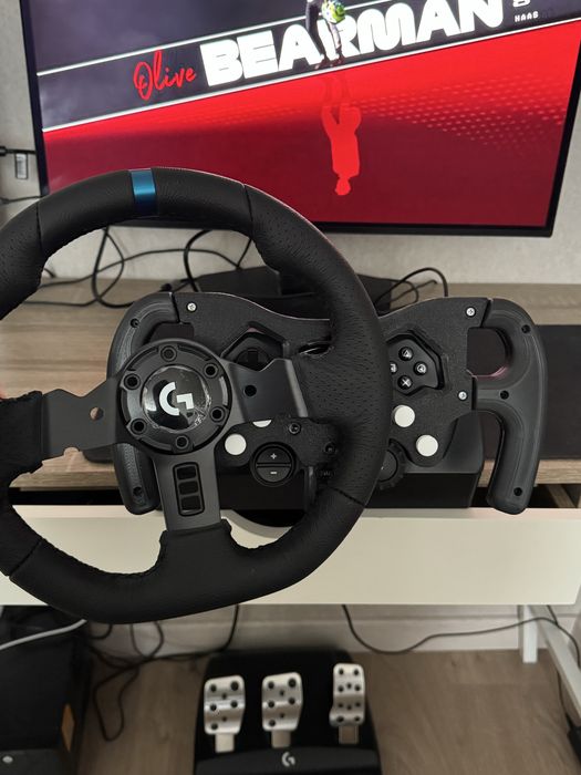 Logitech G923 Racing Wheel + F1 Mod