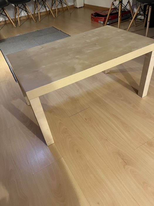 Mesa de centro em faia