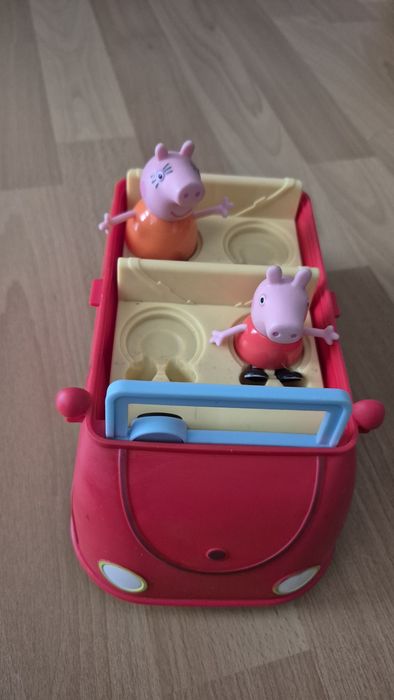 Samochód Świnka Peppa