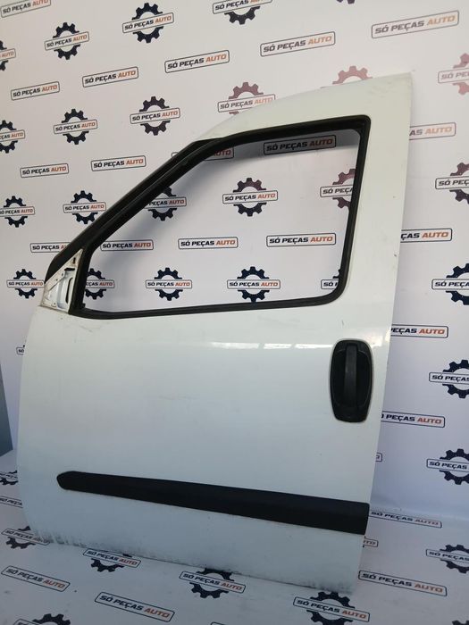 PORTA FRENTE ESQUERDA BRANCO OPEL COMBO 1.3CDTI ANO: 2018