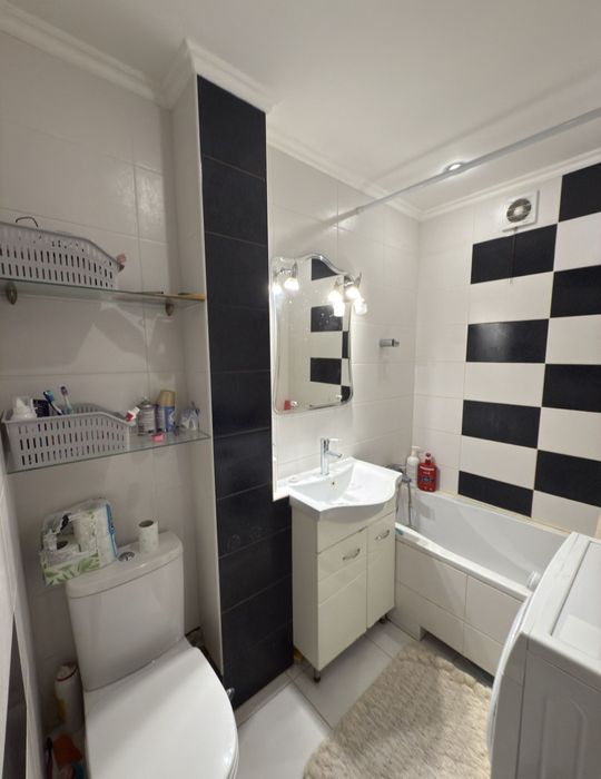 продам 2кв. Черемушки Комсомолец 39000$