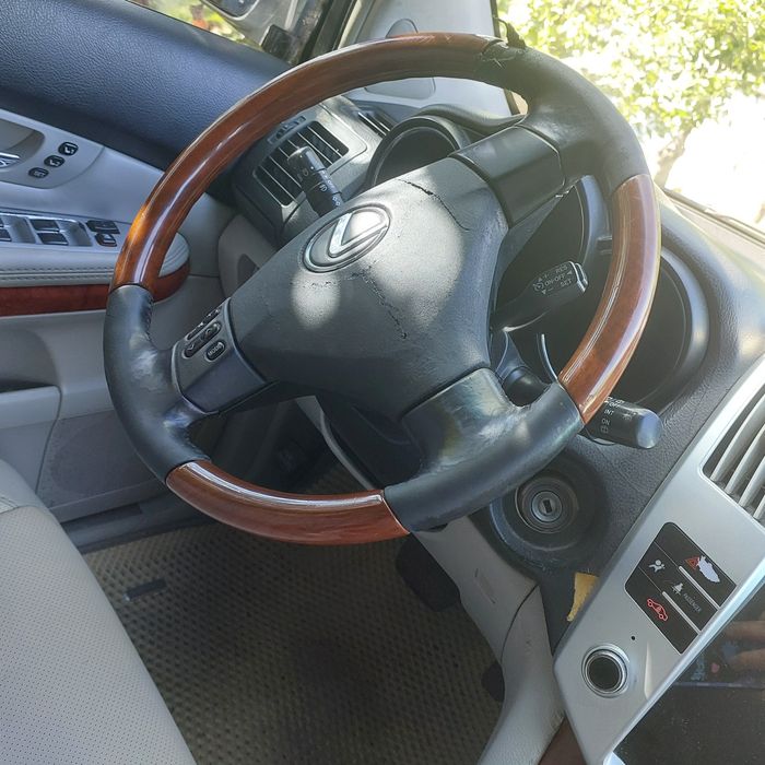 Iexus rx 330   .
