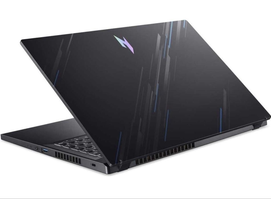 Acer Nitro V15 Como novo
