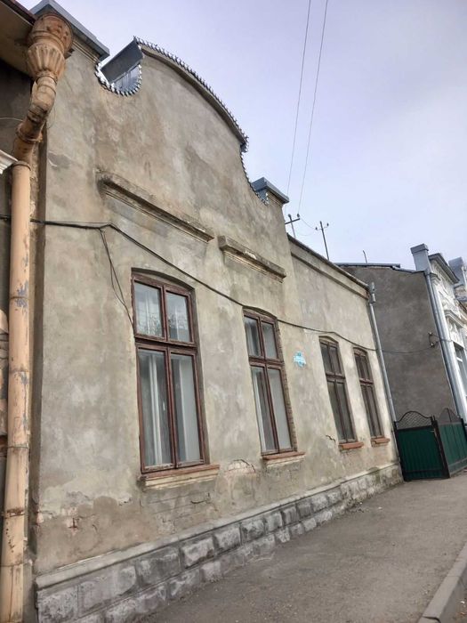 Продам 3кв.в м.Вижниця Чернівецької обл.