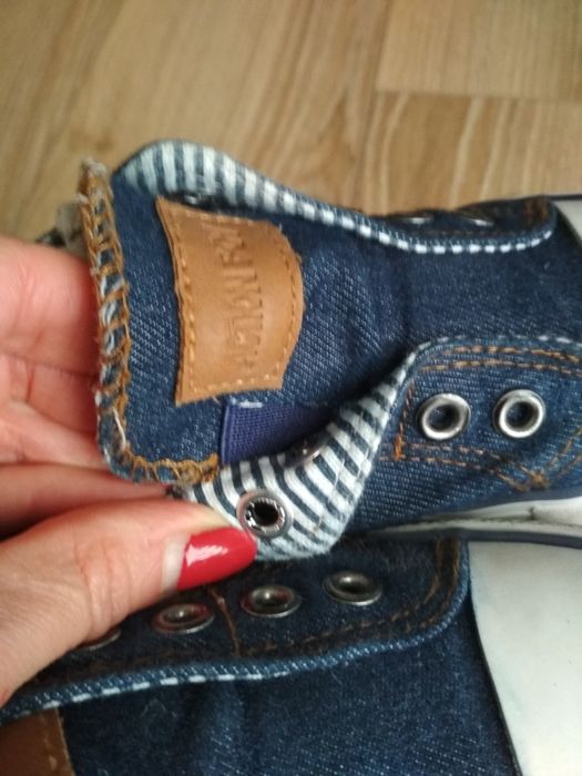 Jak Nowe Wsuwane trampki action boy rozm 29