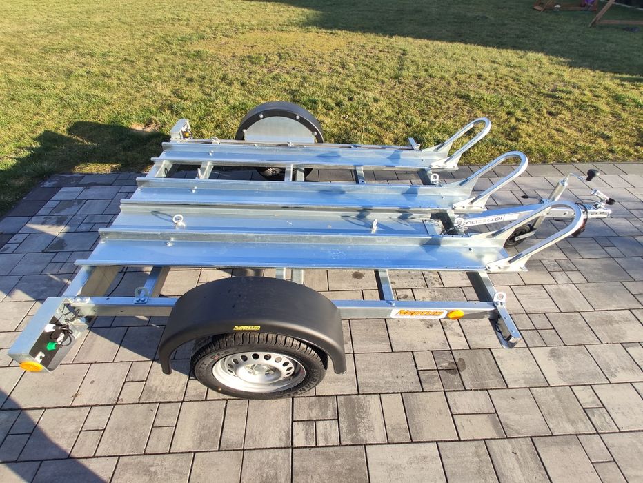 Wynajem przyczepy na 3 motocykle, Przyczepa do przewozu motocykli