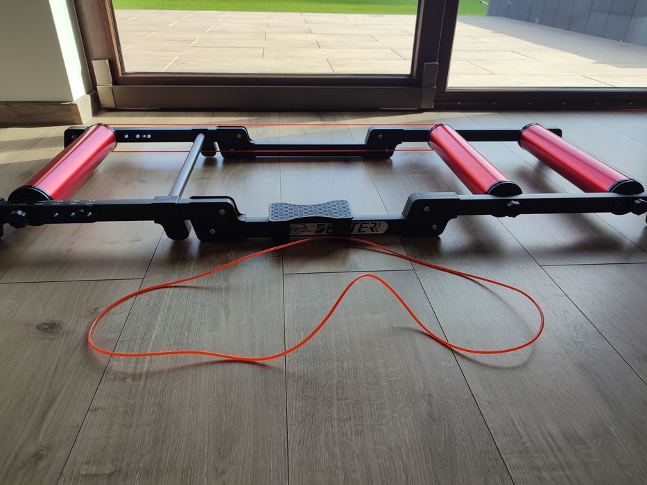 Składany domowy trenażer rolkowy treningowy do roweru 26-29 Cali Deute