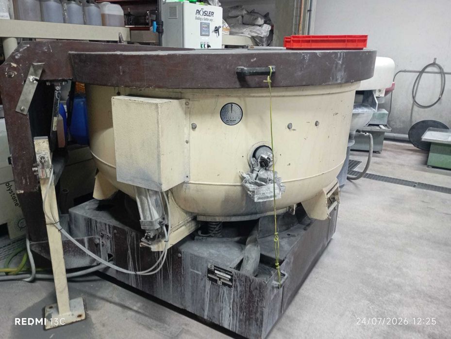 Tabuleiro vibratorio / tribo