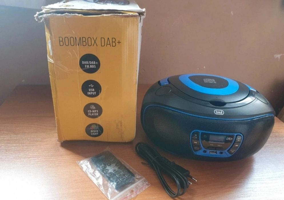 Boombox Trevi CMP 583 DAB radio CD USB pilot nowe powystawowe