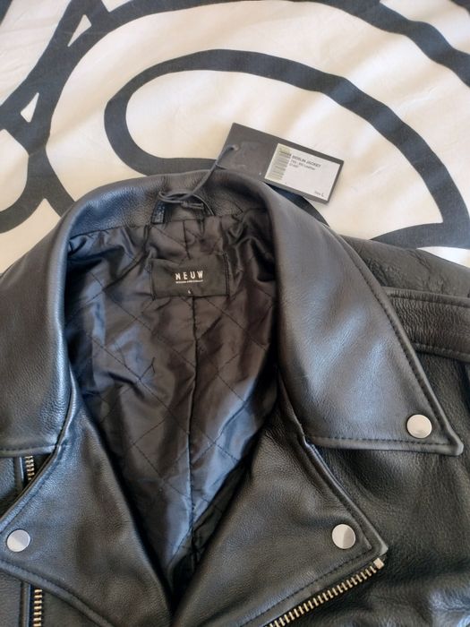 Casaco em pele genuína