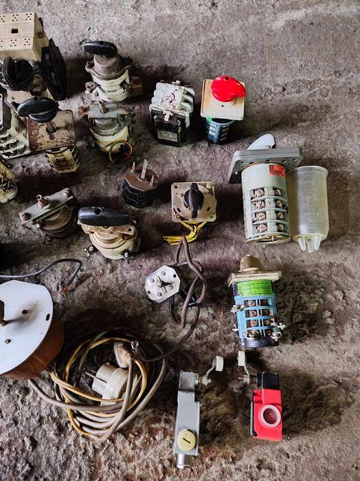 Sprzedam wyłączniki