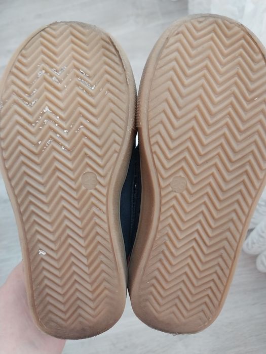 Замшеві туфлі на липучці 28 р., 15,5 см