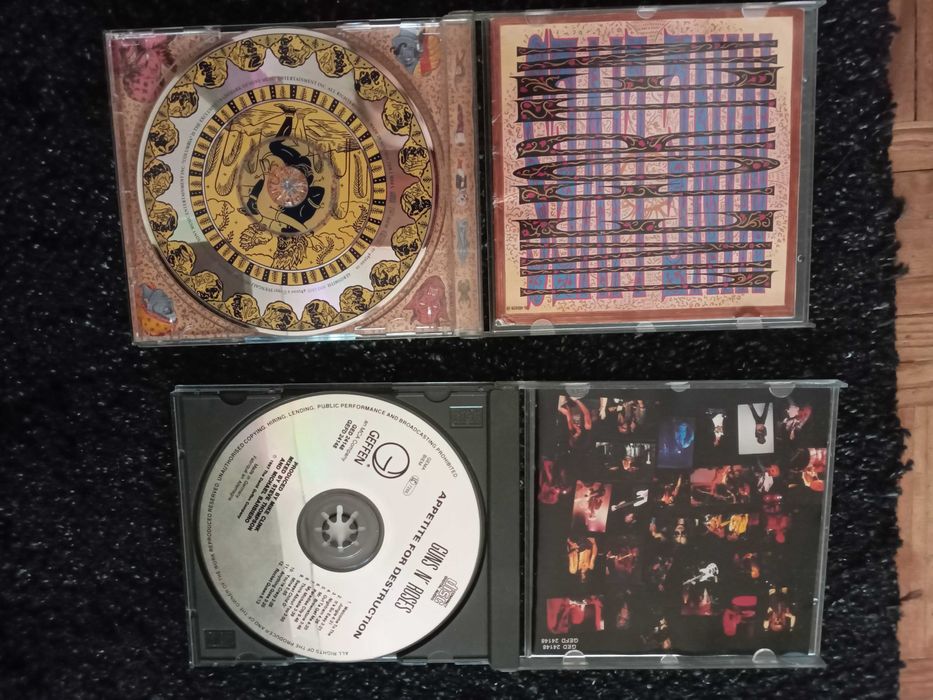 CD"s antigos de trance,house,techno e alguns rock originais