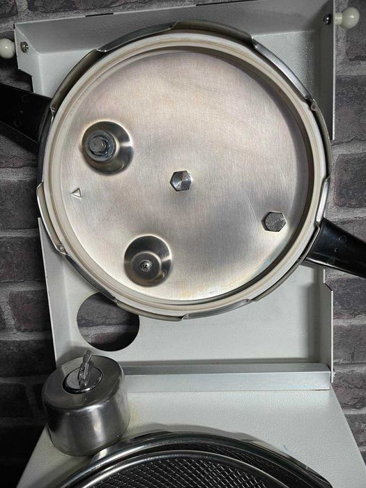 Autoclave / Esterilizador Hidra 100