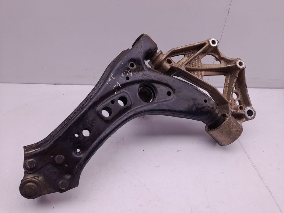 Braço de suspensão frente direito VOLKSWAGEN Polo (9N)