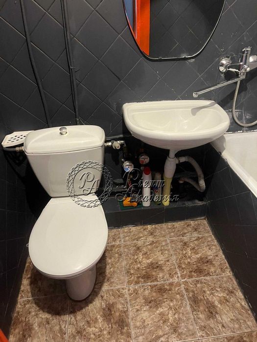 Продам квартиру Київ, Лєскова вул.