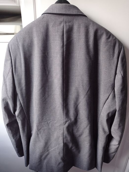 Fato para homem marca Mango