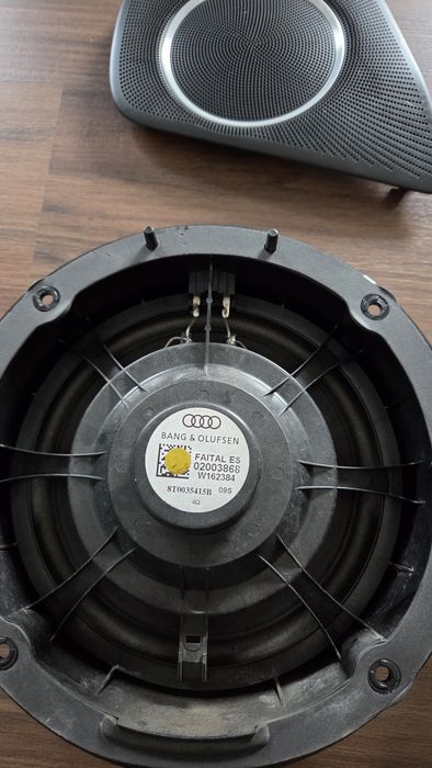 Colunas e tampas bang & olufsen para audi a4 b8/a5