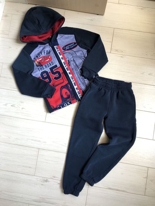 Костюмы на мальчика р.92-98,р.104,р.110,р.116