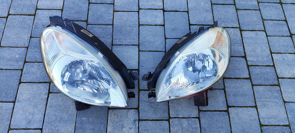 Lampy przednie przód Citroen Xsara Picasso I lift Valeo Europa
