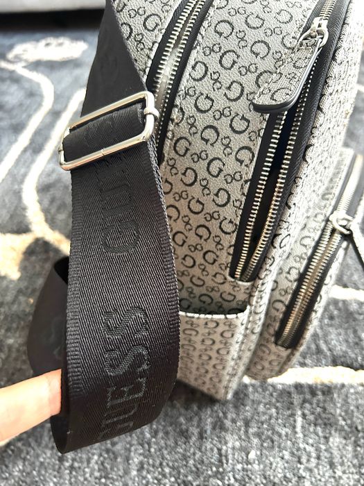 Guess plecak z logo