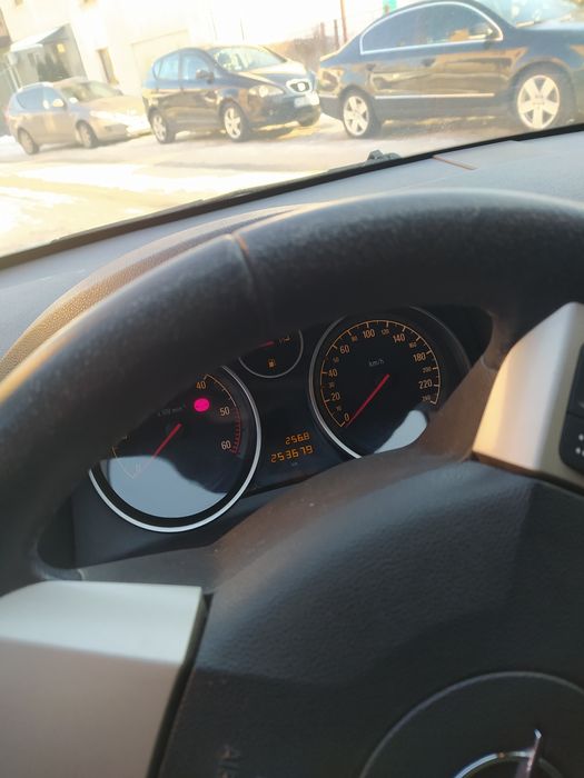 Авто на впевненому ходу.Збережене. То