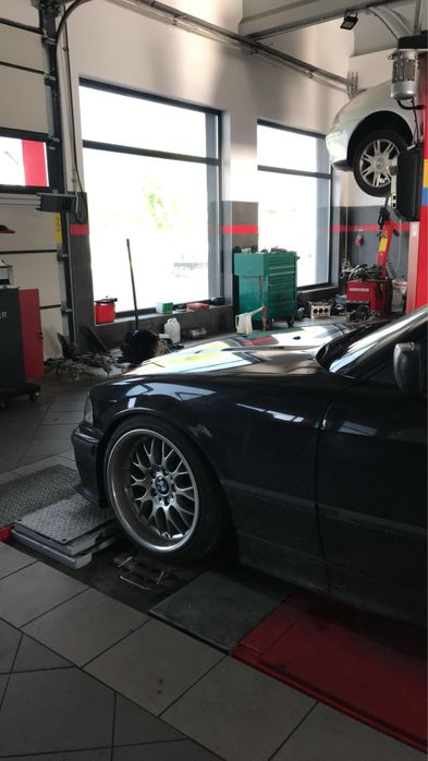 Felgi Rondell 0058 17” 2x8.5j + 2x10j BMW e36