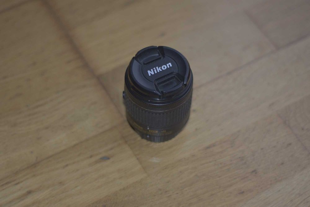 Nikon D3400 + Nikon 18-55mm f3.5-f5.6 (kit lens) + Yongnuo 50mm f1.8