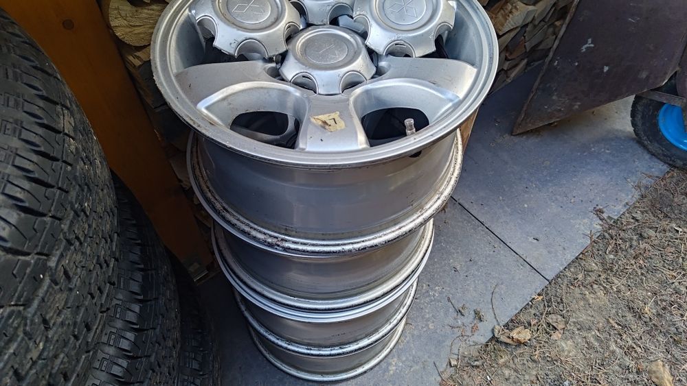 Alufelgi 16''  6x139.7 Pajero