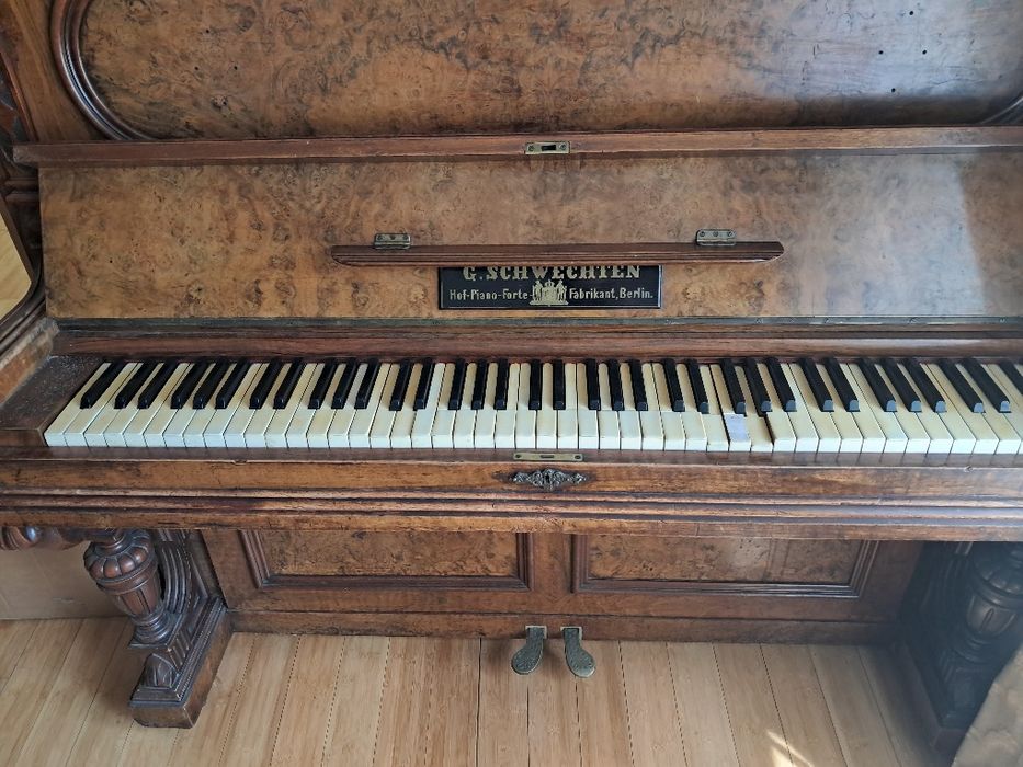 Pianino G. Schwechten (Berlin) - do renowacji