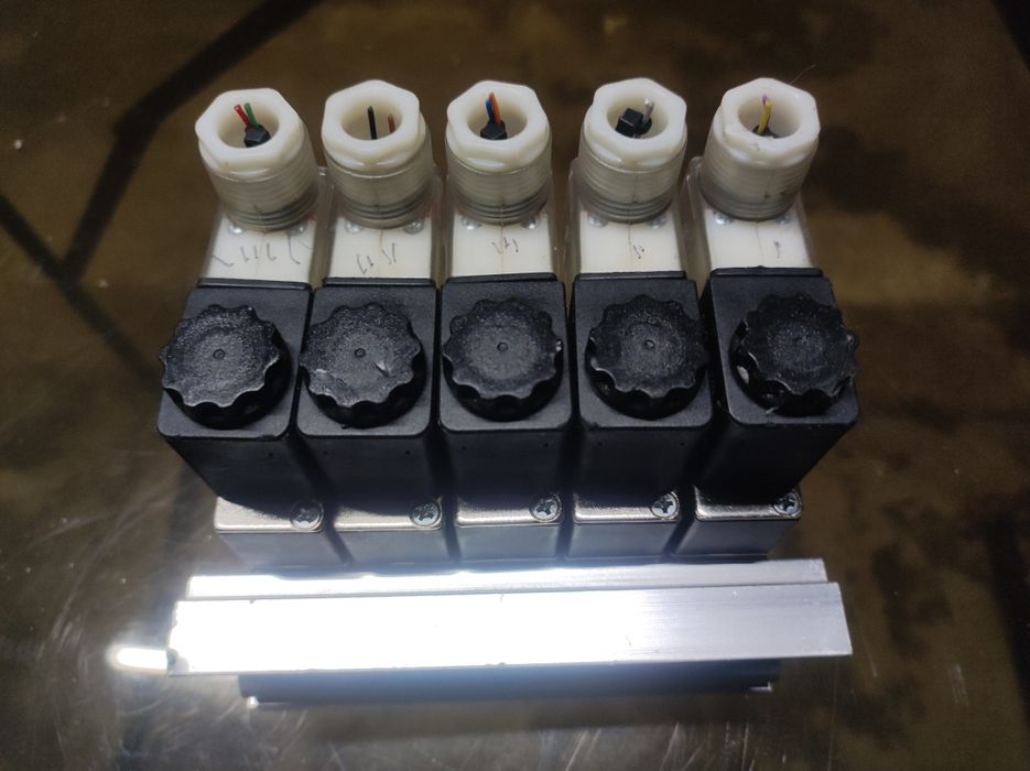 Bloco de electroválvulas