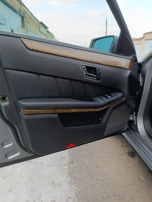 Продам Mersedes E220,w212