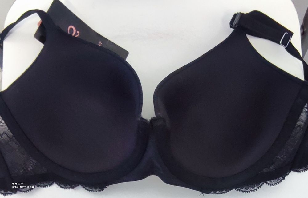 Biustonosz Hunkemoller rozm.70D.   0548