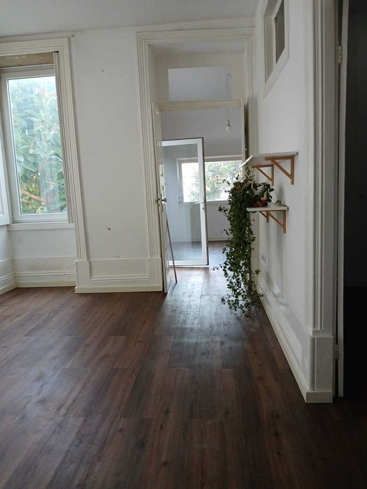AMPLO T4 DUPLEX para arrendar no centro de ESPINHO