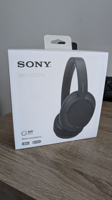 Навушники Sony WH-CH720N
