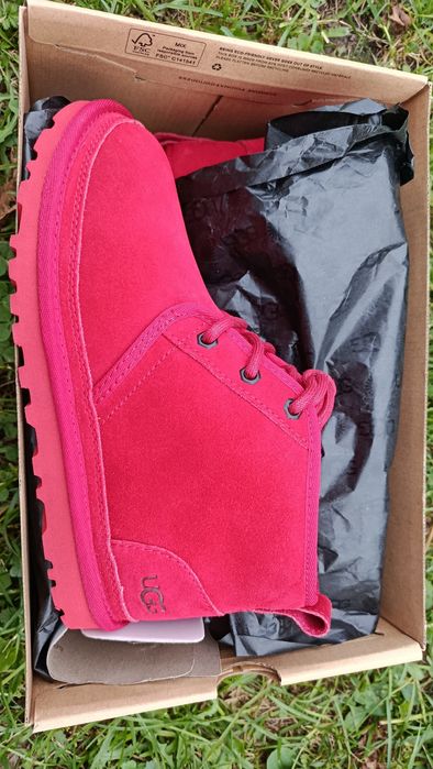 UGG  оригінал  червоні 38 розмір