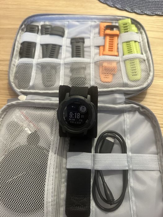Smartwatch garmin instinct 2