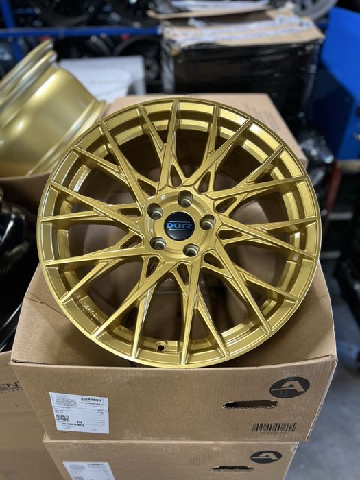 *Komplet alufelg 5x112 19”