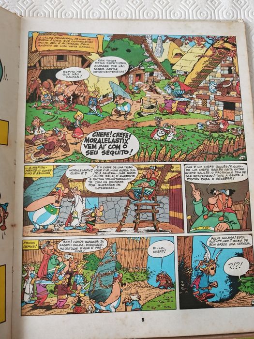 Livros de Banda Desenhada Smurfs (2), Astérix e Outros