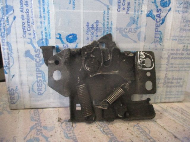 Fechadura / fecho capot ROVER 200 Hatch (RF)