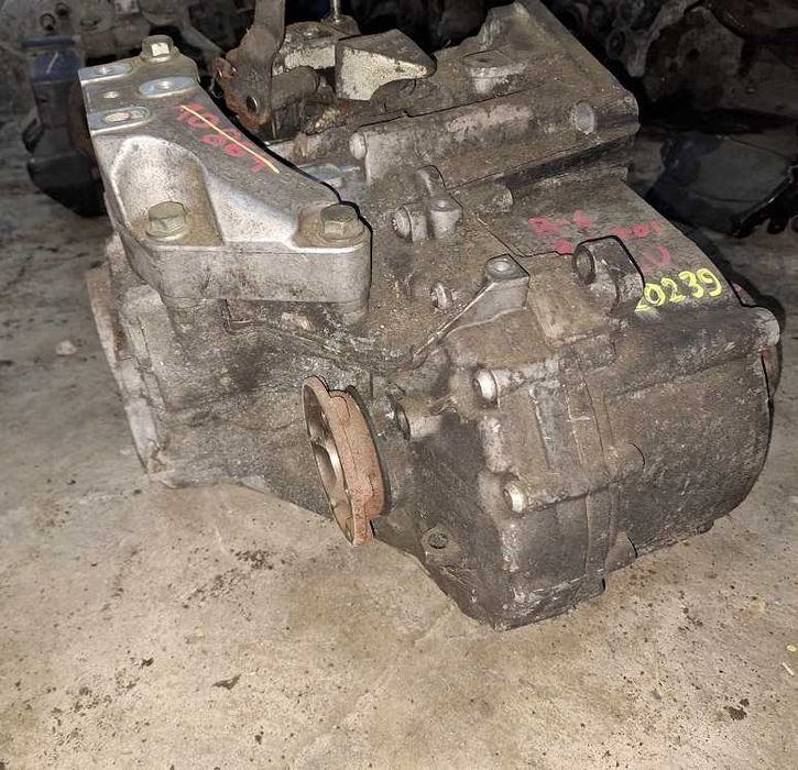 Volkswagen Passat B6 2.0 TDI Skrzynia Biegów JLU