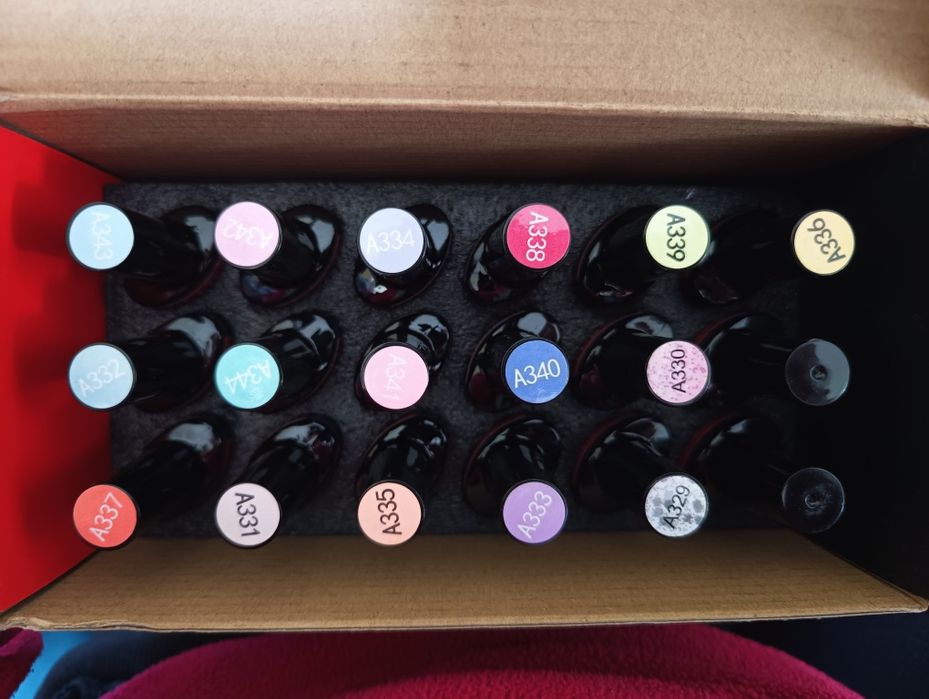 Lakiery hybrydowe żel 18 sztuk gel Polish